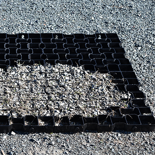 gravel driveway containment system tiles that lock together