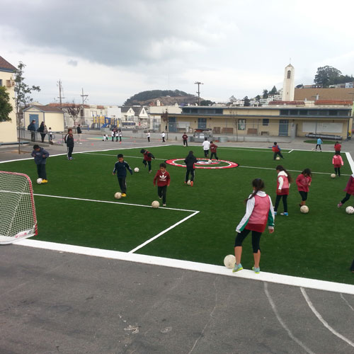 synthetic grass turf for soccer in urban school
