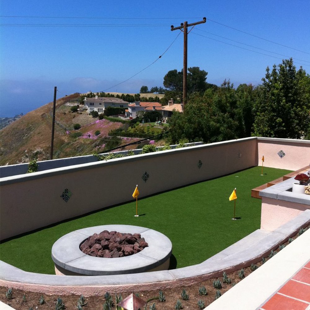 perfect putt turf installed on rooftop putting green on spanish style home