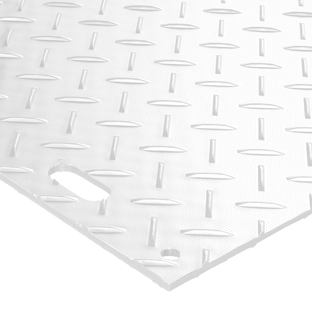 MambaMat Ground Protection Mat Diamond/Smooth Natural 1/2 Inch x 3x6 Ft. corner with hand hole