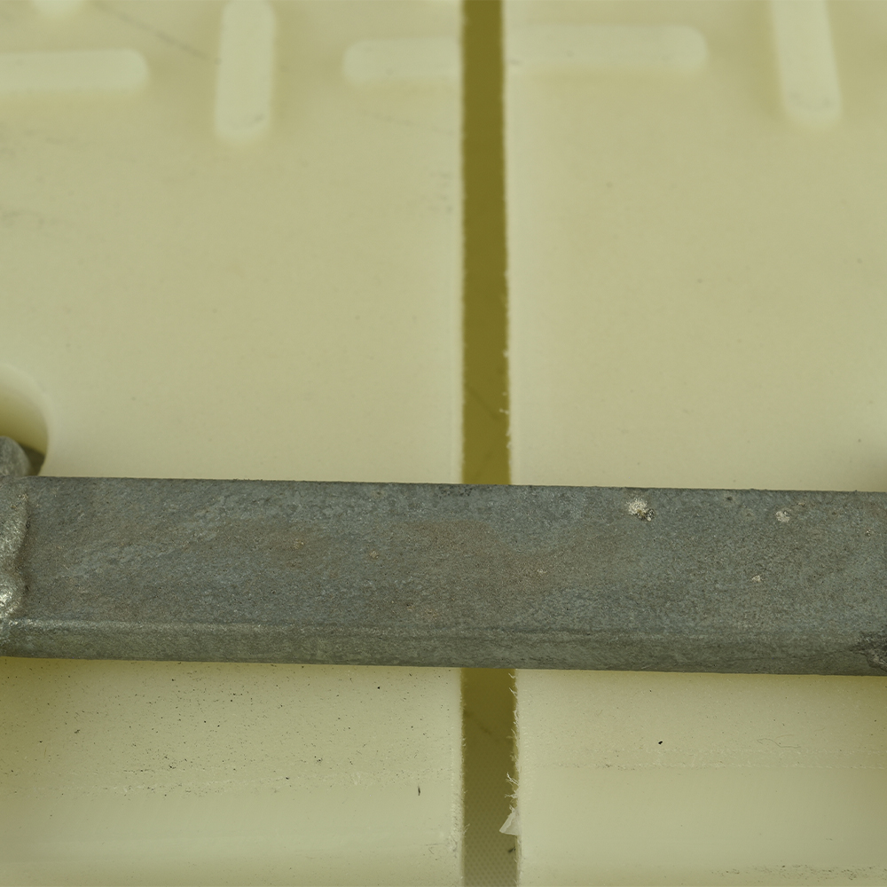 Link Flat Double Metal Turn-a-Link ground protection mat connector