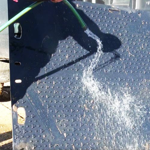 cleaning ground protection mat