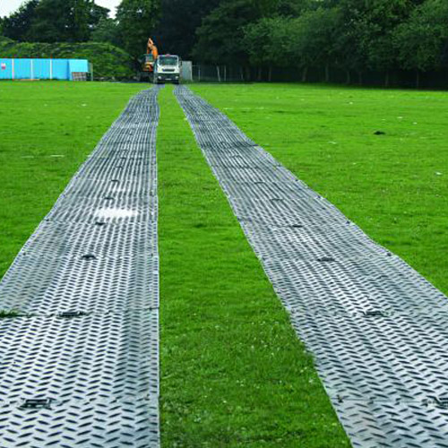 Ground Protection Mat-Pak 4x8 Ft Black Mat-Pak roadway