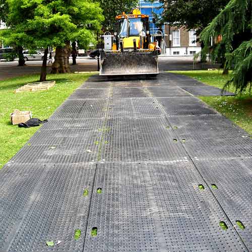 TrakMat Ground Cover Mat 3 ft x 8 ft Green Tractor