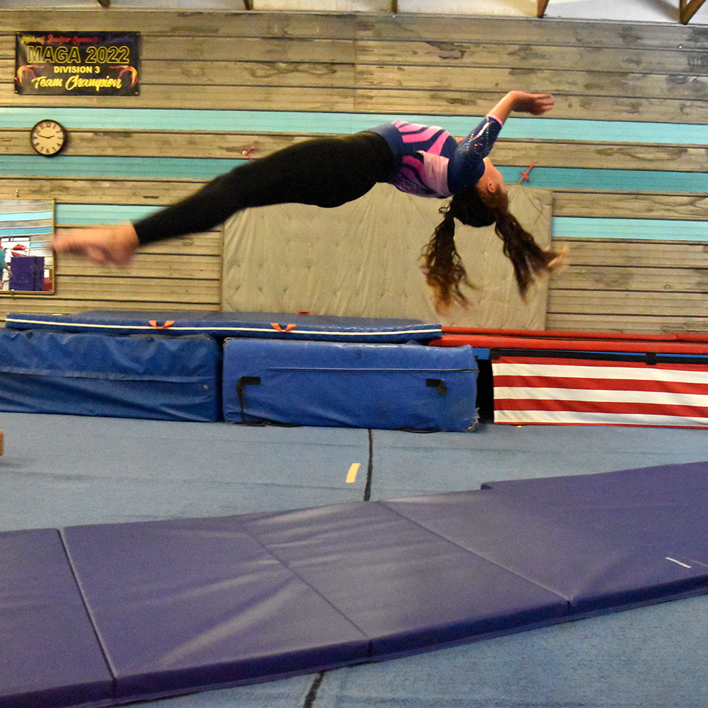 Gym, Desert Tumbling
