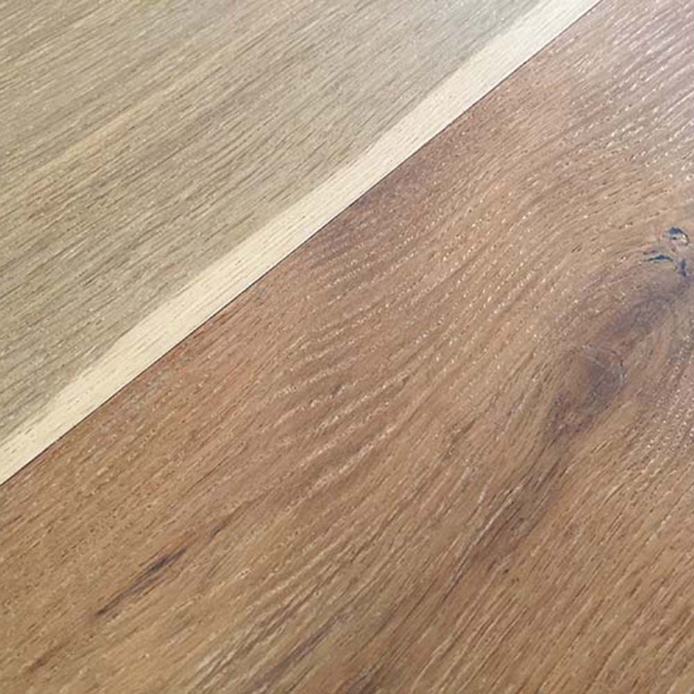 Castle Oak Engineered Hardwood Planks 31.3 Sq Ft per Carton Island Oak Close up