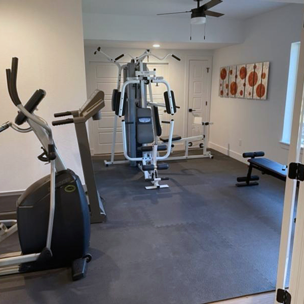 Best Home Gym Flooring for Workouts at Home 2024, According to