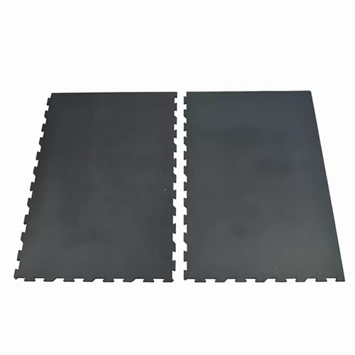 Rubber Stable Mat 6ftx4ft 12mm  Equine Flooring easy to sweep 28kg 