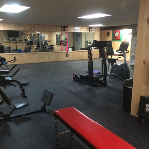 home basement gym with rubber floors