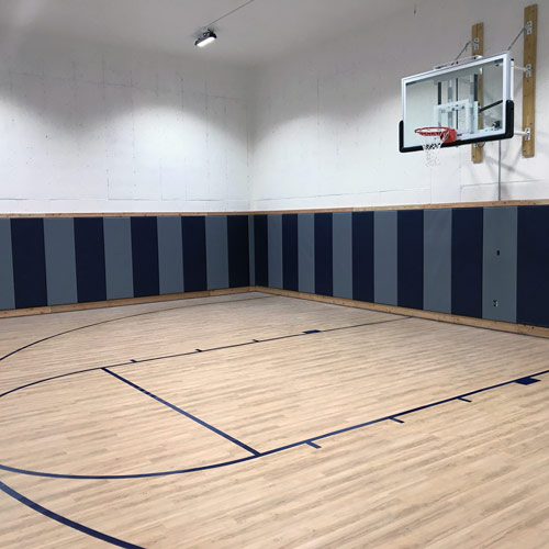 wall padding in gymnasium for basketball