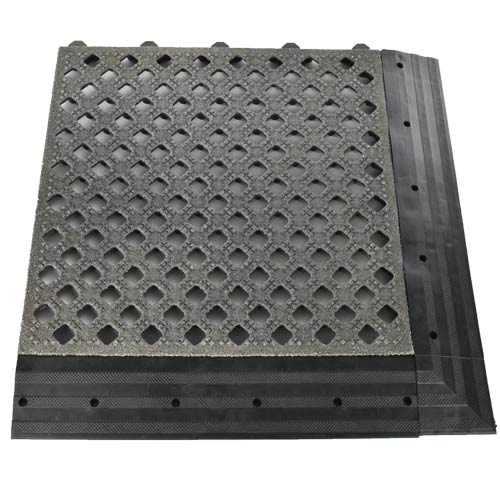 Interlocking Safety Grip Raised Flooring for Entrance or Garage