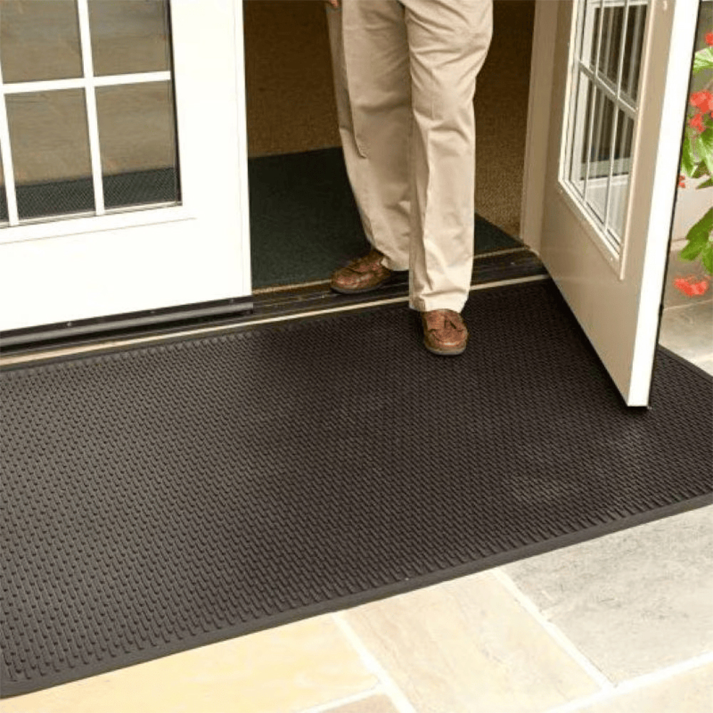 Clean Step Scraper Rubber Entrance Mat 3x5 Ft. in doorway entrance