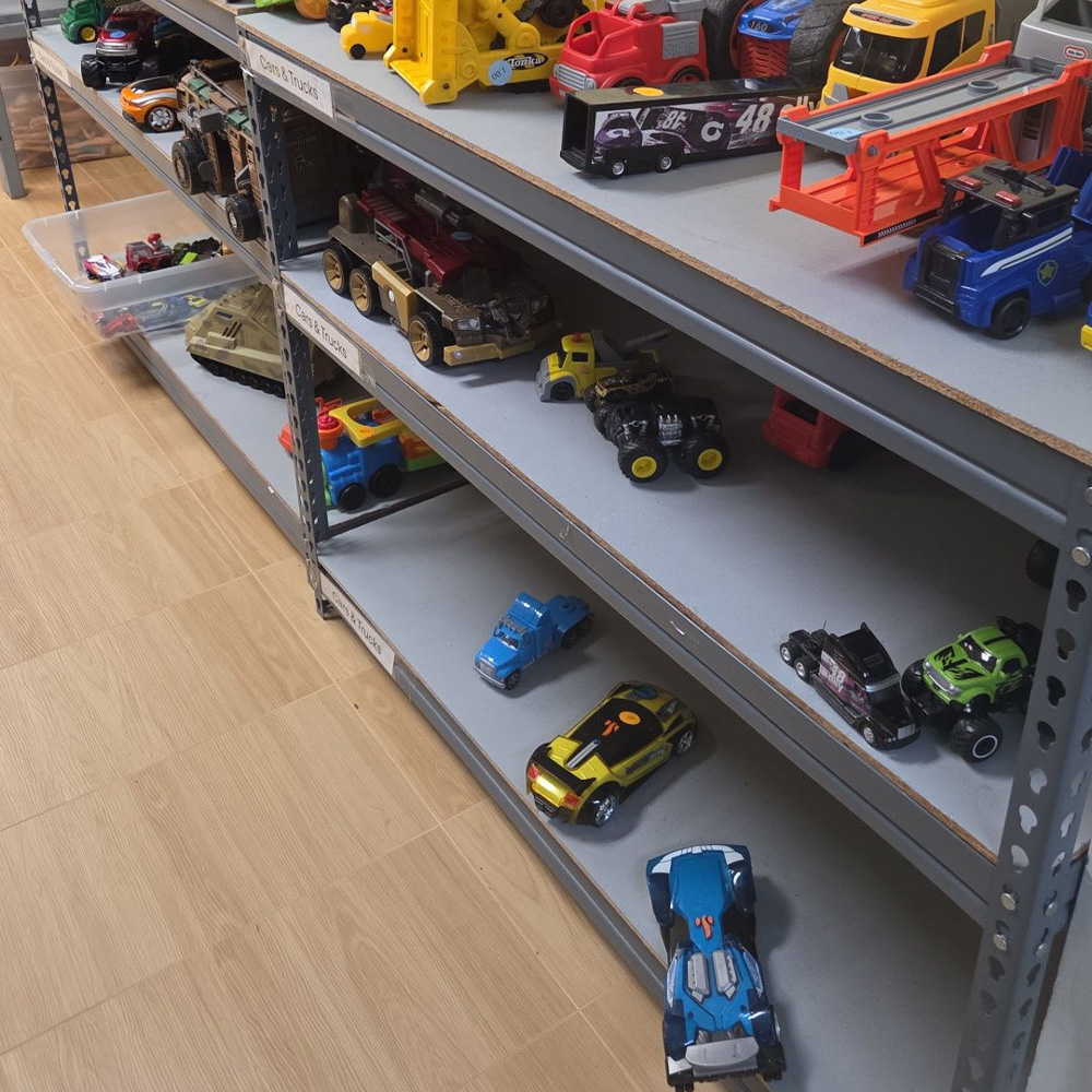 Golden Maple with toy shelf