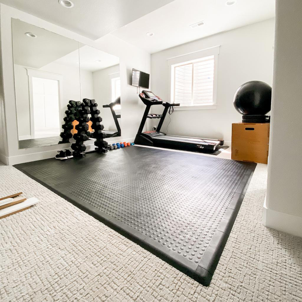 Staylock Border on Black Bump Top Tile Installation