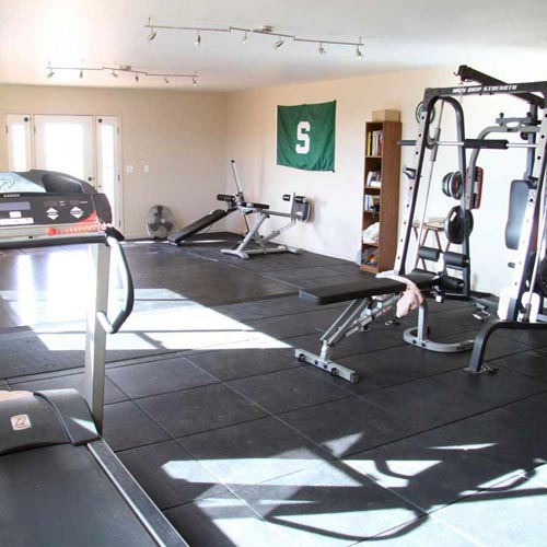 strength training home gym rubber flooring