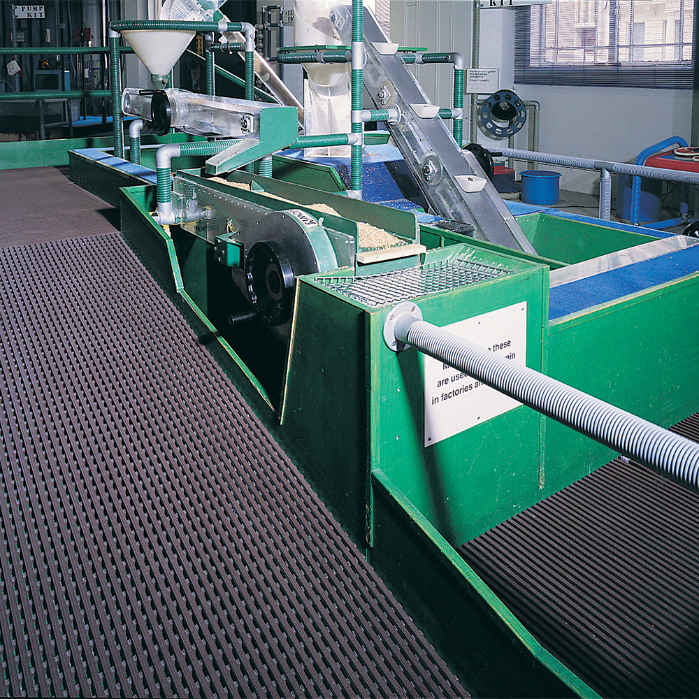 Flexigrid Industrial Matting 3 x 16.5 ft Roll Conveyor