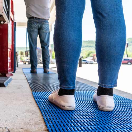 Roll Out Flexible Mats for Social Distancing