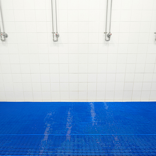 Floorline Matting 3 x 33 ft Roll blue shower room matting