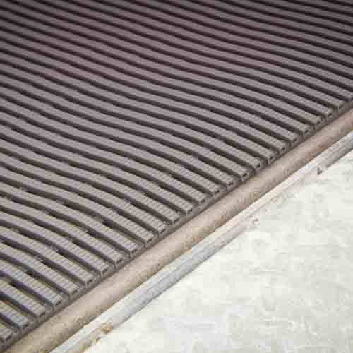 Heronair Industrial Matting 4 x 33 ft Roll Closeup Edge