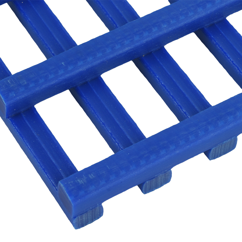 Ocean Blue Heronwalk Wet Area Matting Roll 4x40 Ft. Bottom view