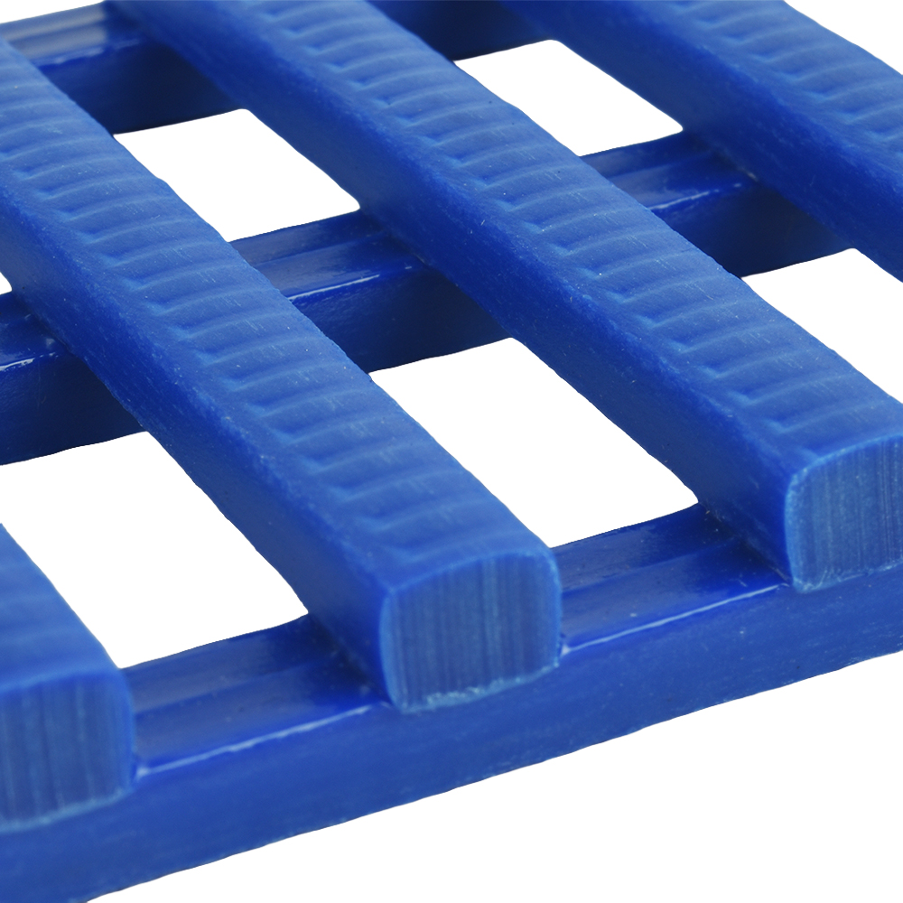 Heronwalk Wet Area Matting Roll 4x40 Ft. edge of Ocean Blue