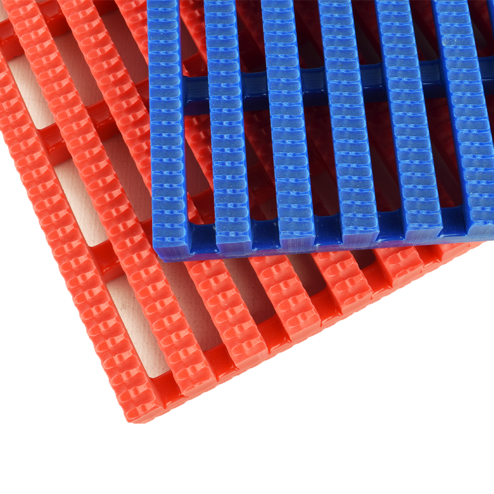 Vynagrip Heavy Duty Industrial Matting blue and red colors shown