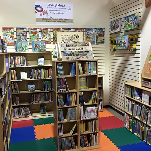 Bookstore with mixed Foam Premium Interlocking Trade Show Mats 20x30 Ft. Kit