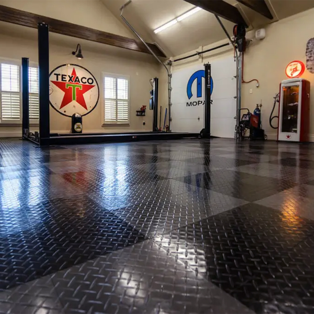 RaceDeck Diamond TuffShield Garage Floor Tile 1/2 Inch x 1x1 Ft. 