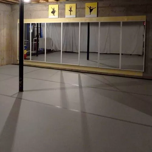Rosco Adagio Marley Dance Floor Gray 6 LF gray basement studio installation