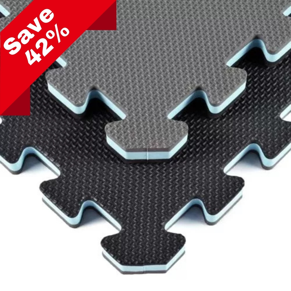 Home Sport and Play Mat 3/4 Inch x 2x2 Ft. corner of black and gray