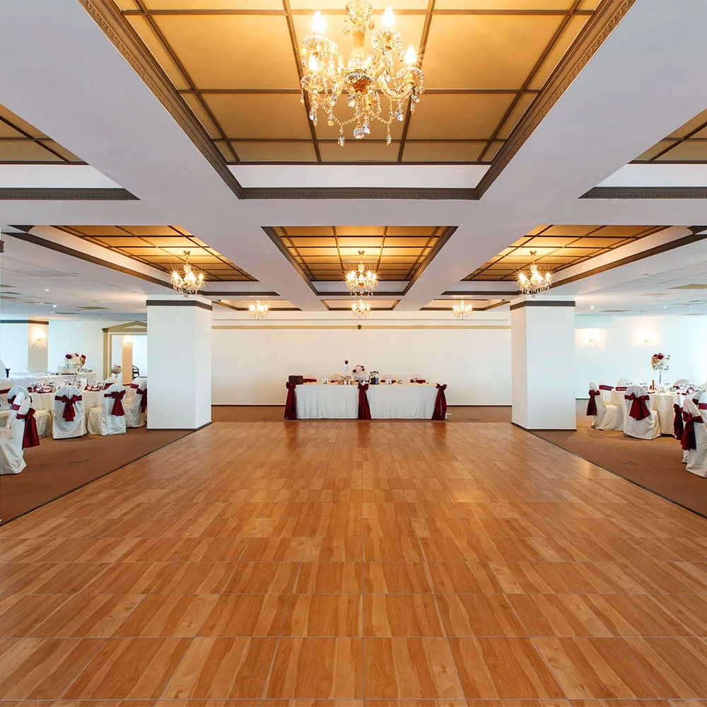 SnapLock Dance Floor XL Standard Tiles 1/2 Inch x 18x18 Inches in Maple for reception