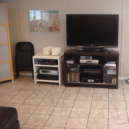 Tile Flex basement in entertainment room.