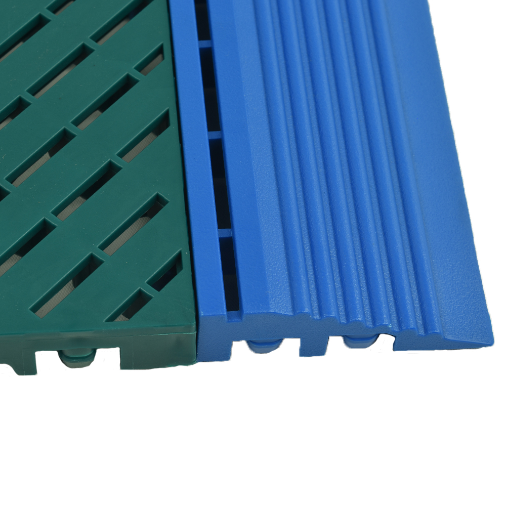  VersaCourt Active Outdoor Court Tile 5/8 Inch 15.75x15.75 Inches with royal blue reducer edge