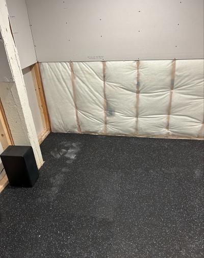 Click To View Full Size Photo