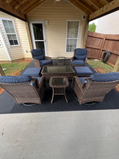 Click To View Full Size Photo