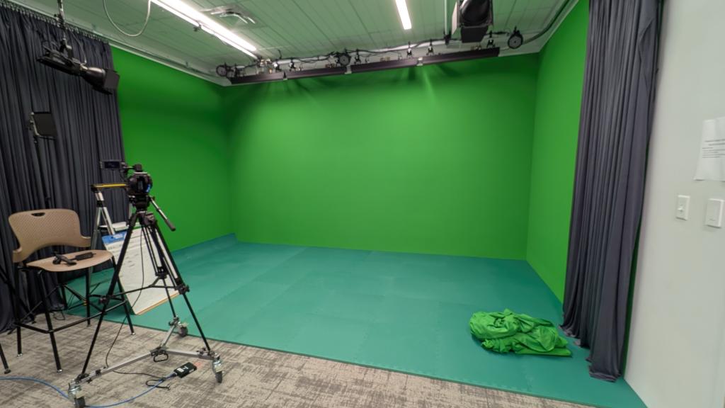 green foam mats for green screen floor