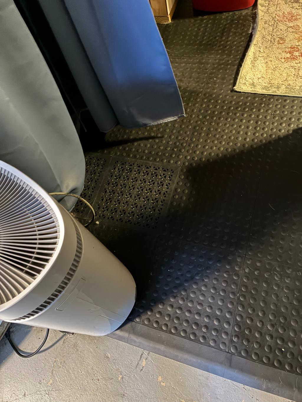 staylock perforated connected to staylock bump top basement