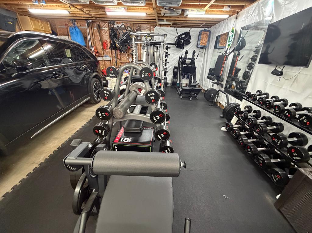 interlocking rubber tiles for home gym