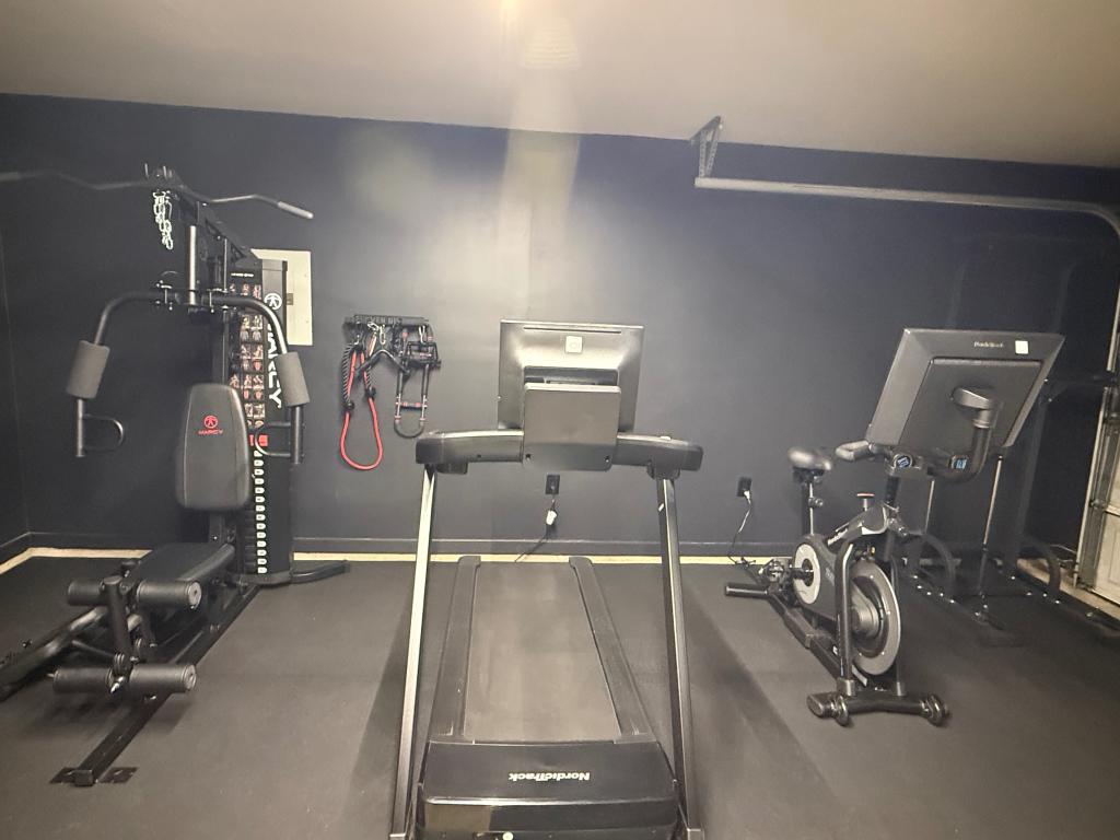 rubber flooring roll for home workout space