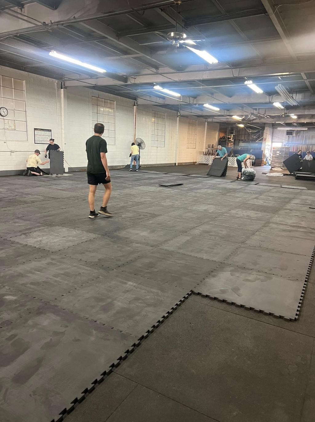 black dog agility mats for facility