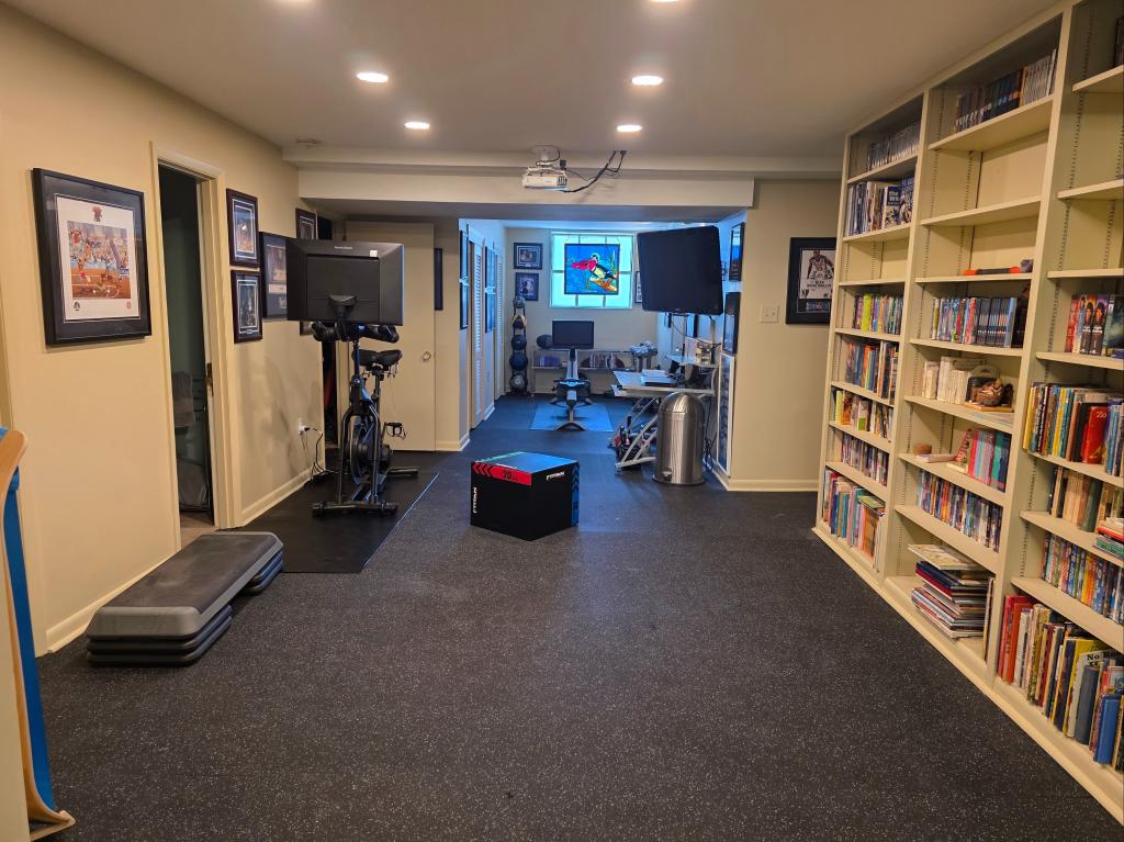 rubber flooring rolls for exercise rooms