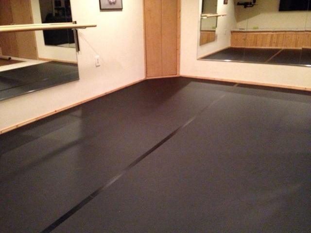 Greatmats Rosco Adagio Black Marley Dance Floor Commercial/Residential Vinyl  Sheet Flooring 5.25 ft. x 10 ft. ADAGIO10BLK - The Home Depot