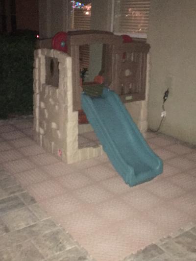 Click To View Full Size Photo