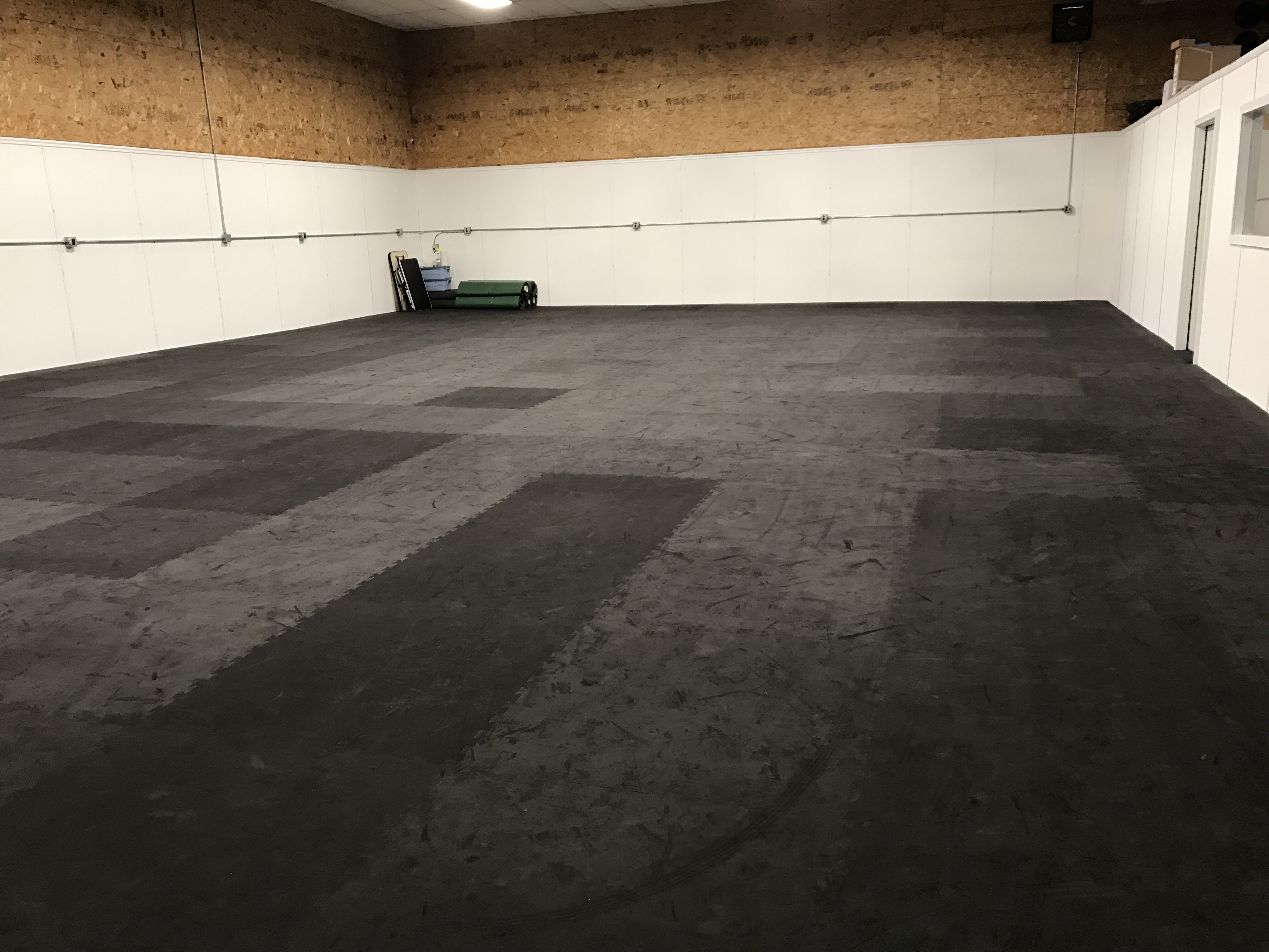 Dog Agility Mats Interlocking Tiles 3/4 Inch x 1x1 Meter customer review photo 1