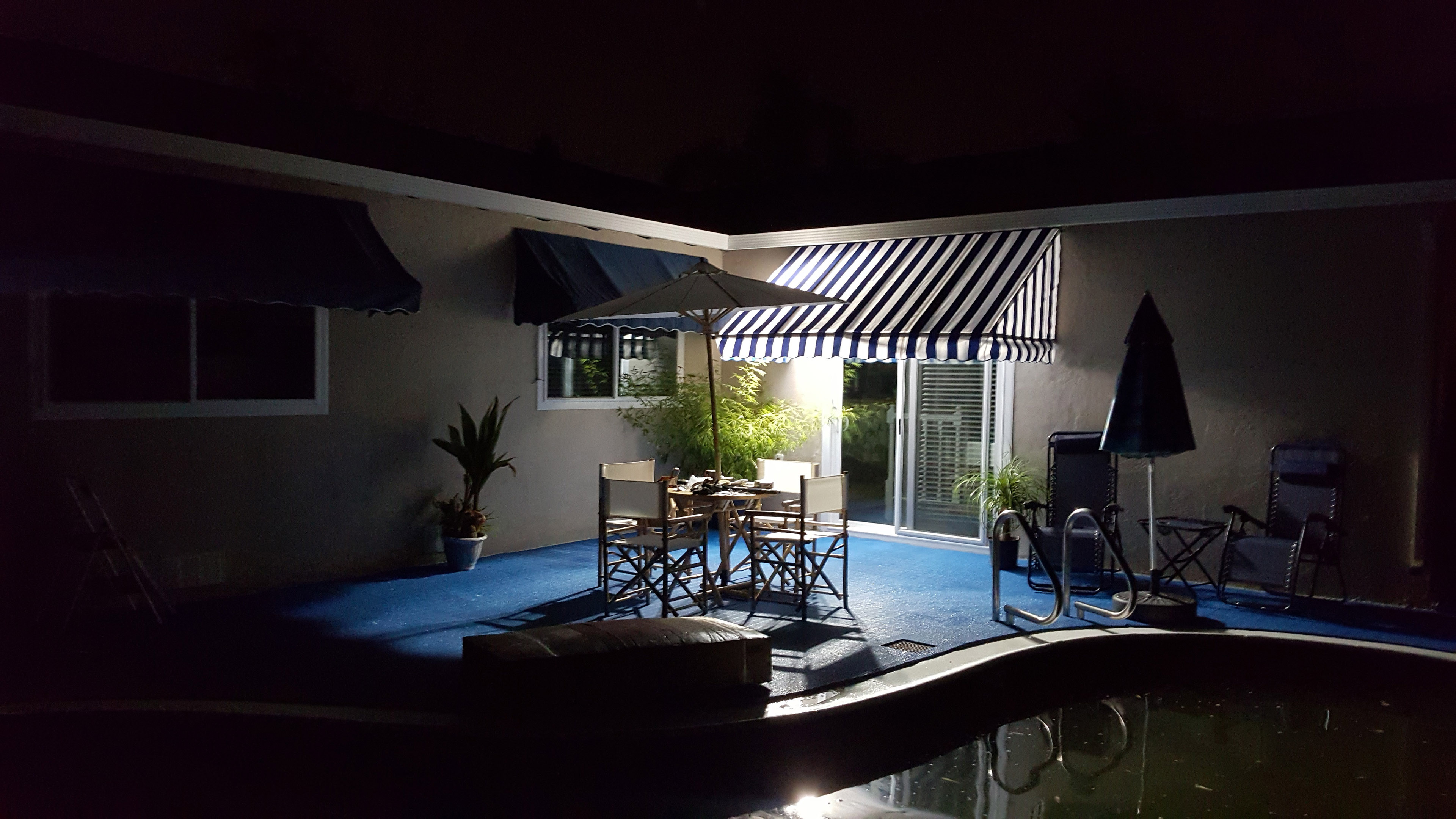 Click To View Full Size Photo