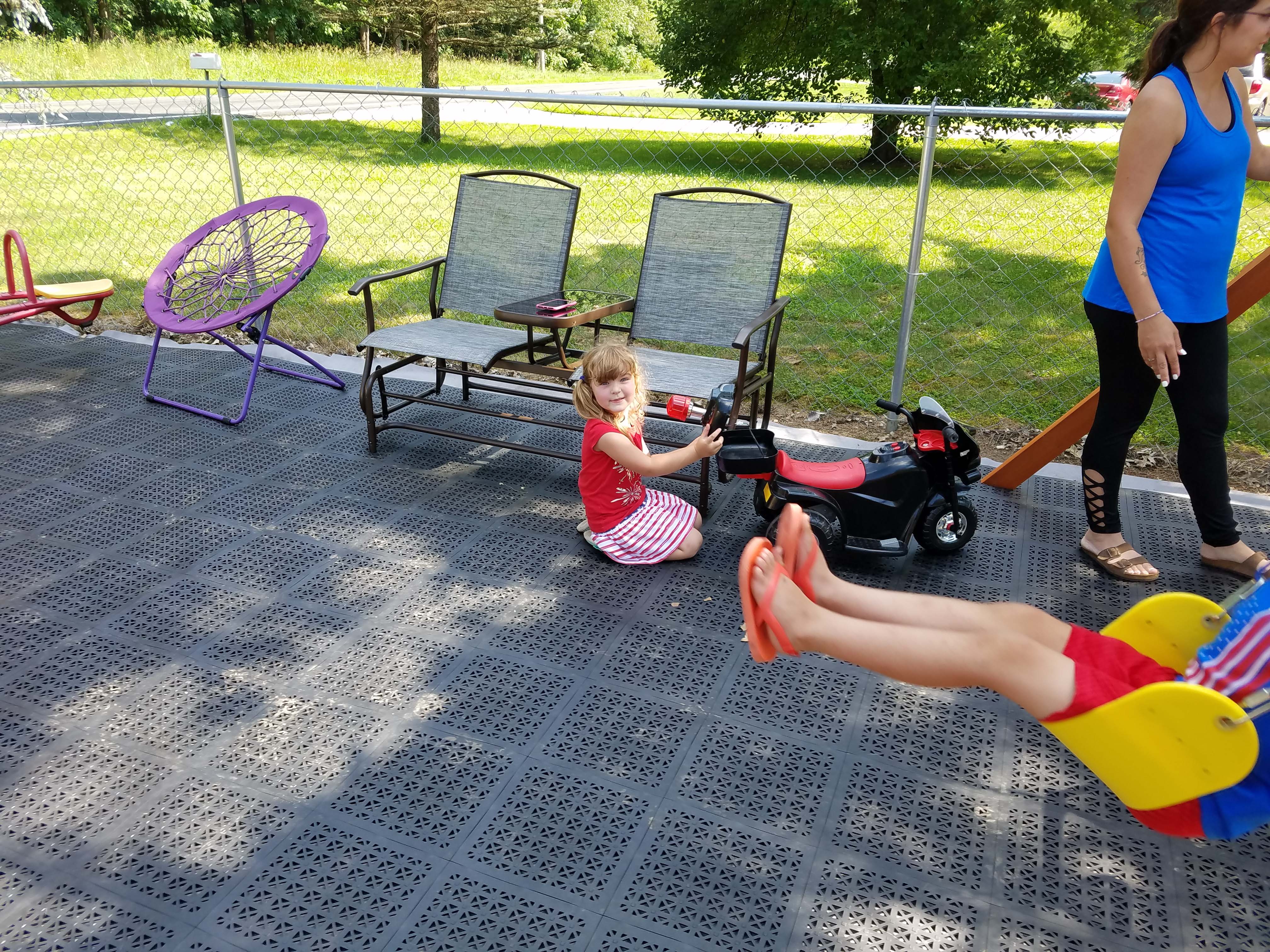 Click To View Full Size Photo