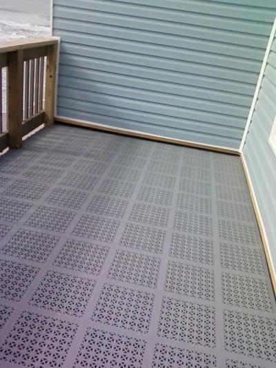 Click To View Full Size Photo