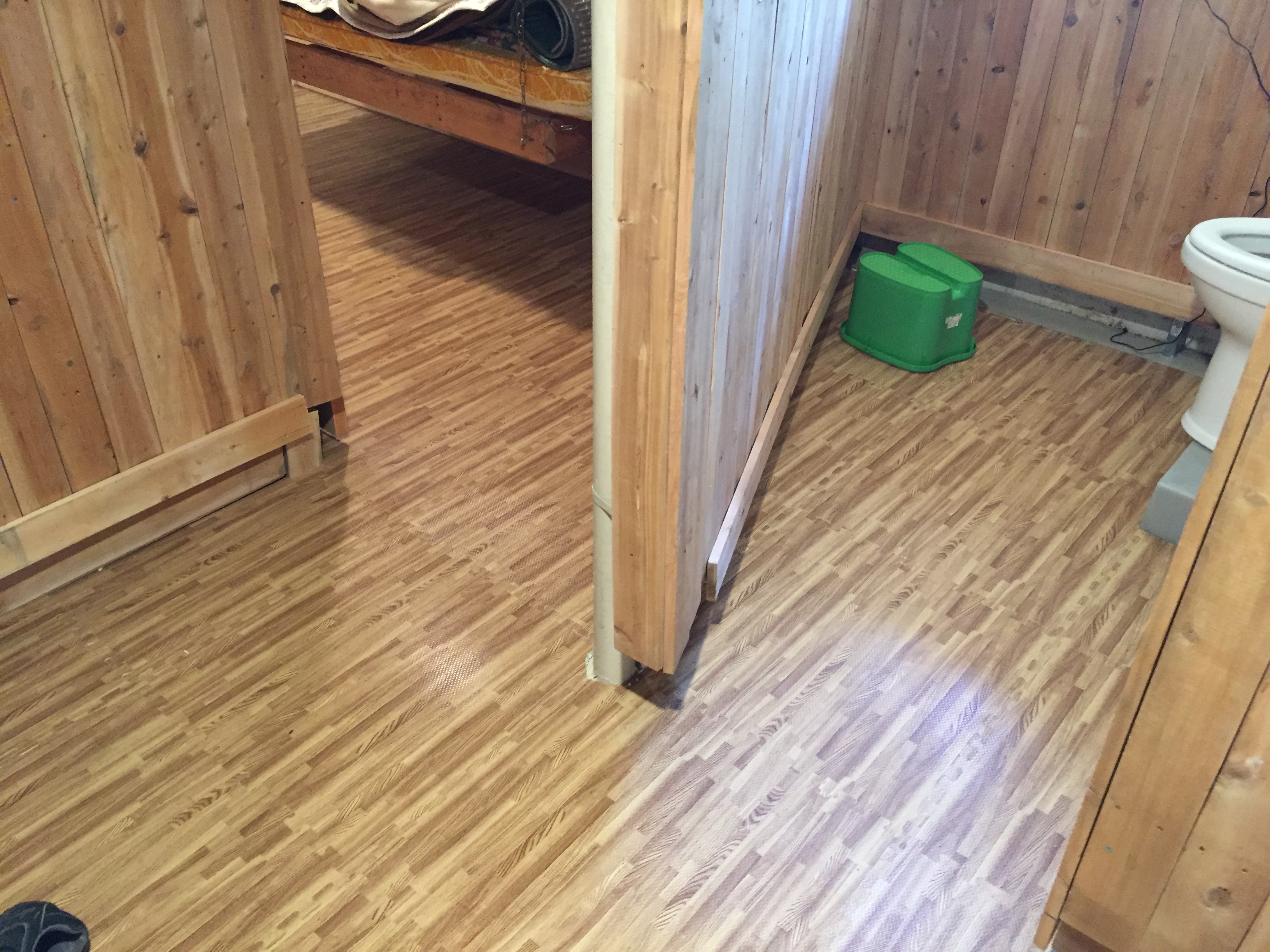 Click To View Full Size Photo