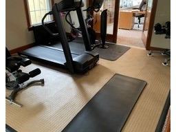 Best Gym Floor Over Carpet for Home - StayLock Tiles