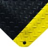 Wearwell Diamond-Plate SpongeCote 2x75 Ft. Black w/Yellow Borders corner close up
